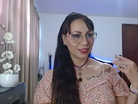 AloLovely_ webcam