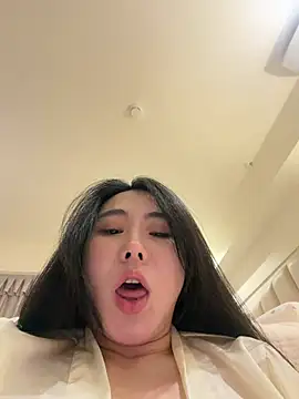 美女anqi6376在线直播
