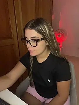 Miss_valeriaa webcam