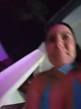 Pretty_Julieta - Live Cam