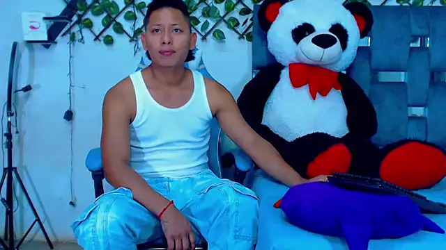 Hakim_prettynigg webcam