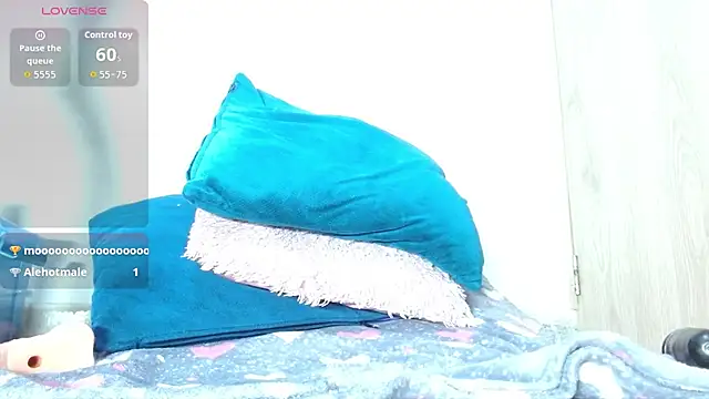 avaleri_cherry webcam