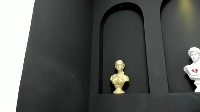 emilyrousee01 webcam