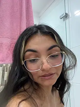 Cat2525 live sex cam