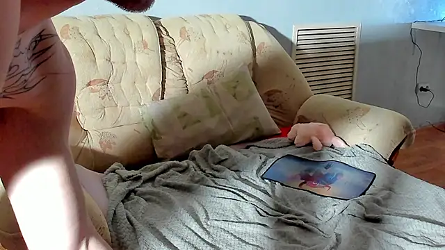 sweet_smith8 (M young) - finger in ass hole