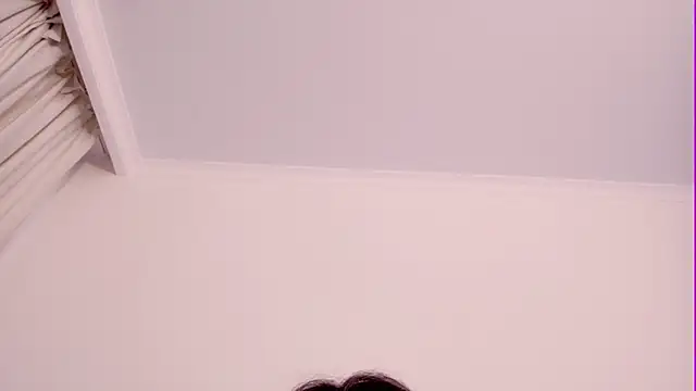 amelia_sunlight webcam