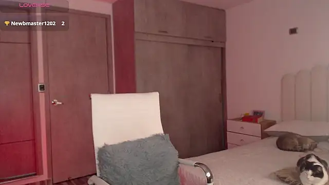 brown_skin11 - Brown_skin11's free webcam - UK Sex Cams