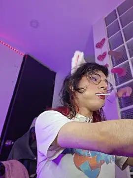 Sweet-SharoKitty webcam