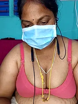 Webcam Model (TamilSembaruthi143)  is live.Free join now!