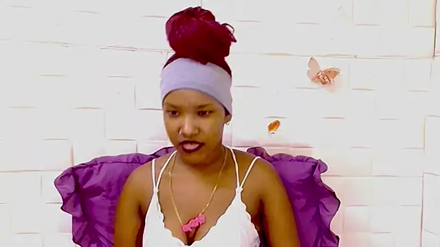 EroticSexyPrada webcam