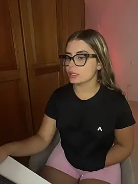 Miss_valeriaa webcam