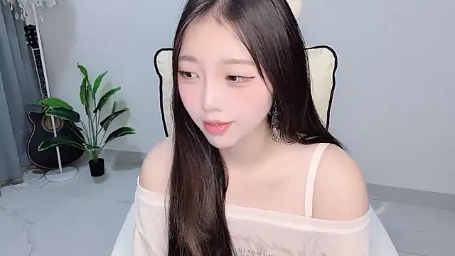 美女Yukiy8877在线直播