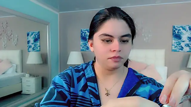 _Maddison_Ivanova_ webcam