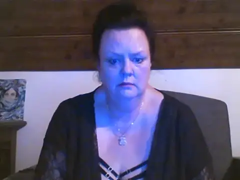 TiffanyMature webcam