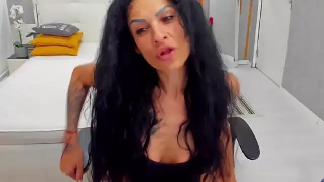 MarbellaRyder webcam