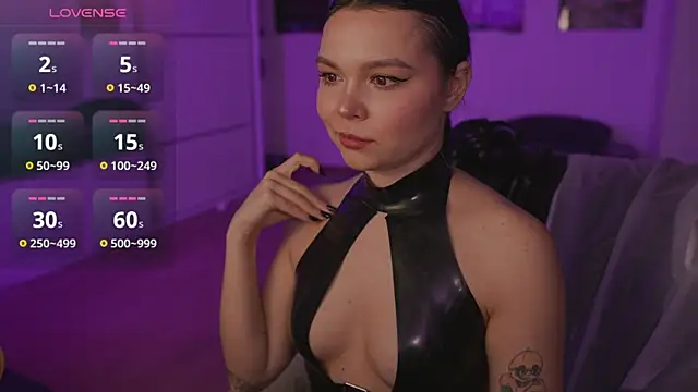 Dominatrix_Alice webcam