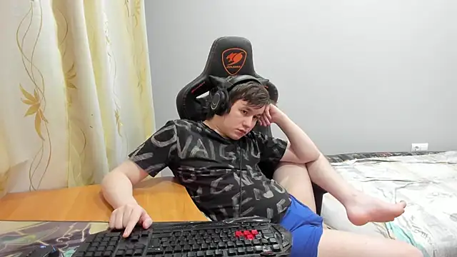 iliaskrislove webcam