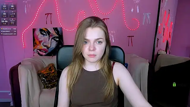 veronica_bubble webcam