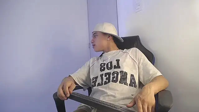 Dominik_Souza webcam