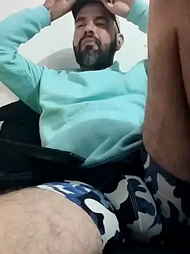 hairyandbigmann webcam