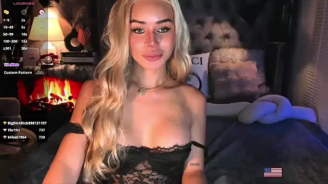 ZyraGoddes webcam