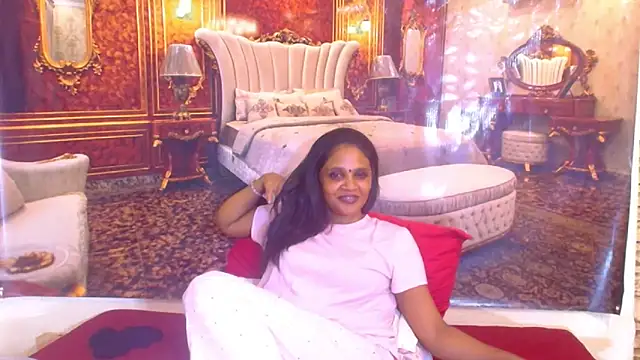 Luciousindian69 webcam