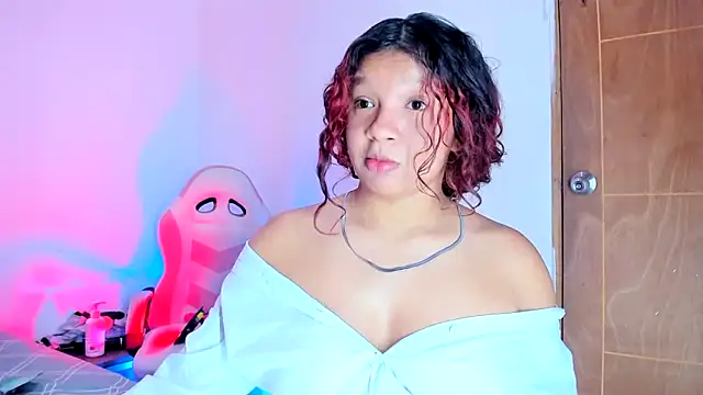 Emily_Coper18 webcam