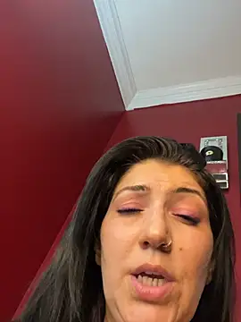 LittleMissEeve's live cam