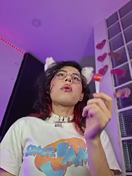 Sweet-SharoKitty webcam