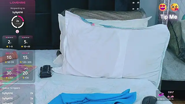 EbonyCoWorker webcam