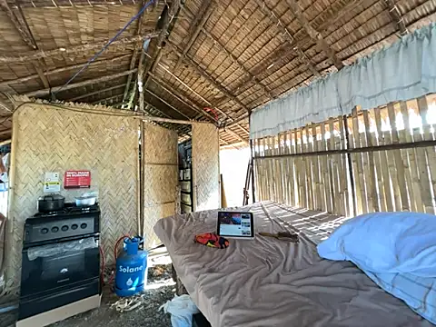 Juliet_official_pro webcam