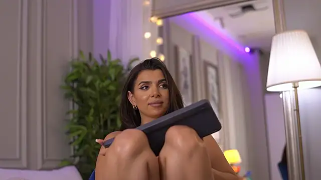 NicoleCellini webcam