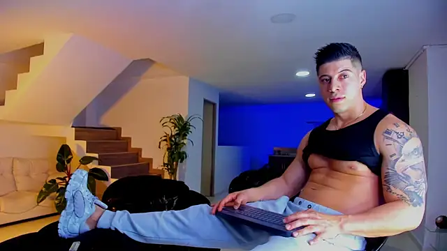 Lukas_Green webcam