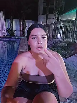 Pretty_Julieta webcam