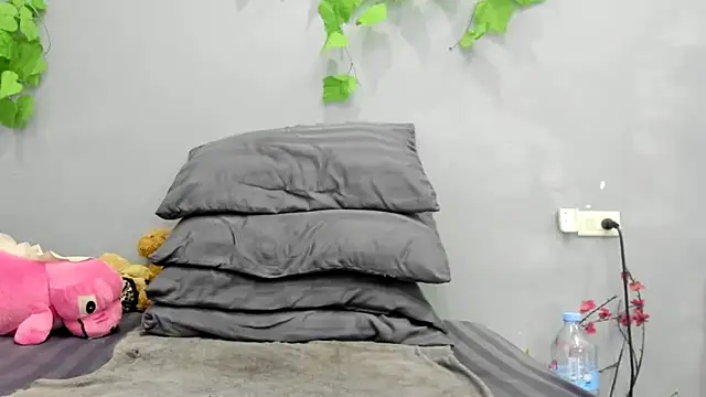 loveley_jenny's room