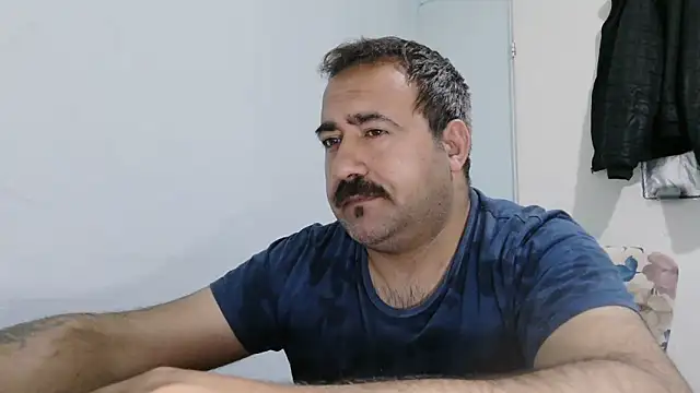 mio_jaks (Ask my age) - Does anyone want sperm? :wanker: