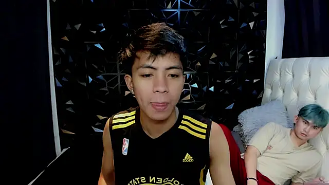 davincihugecock live sex cam