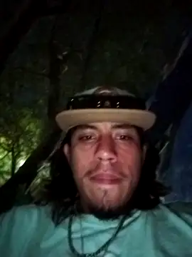 AlexAlejandro13 webcam