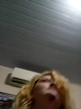 Brandon_Leyes webcam