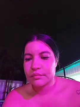 Pretty_Julieta webcam