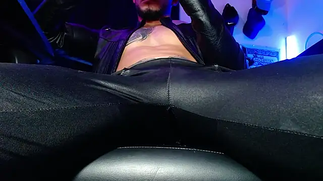 sebastian_horny webcam