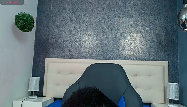 Cloeandtyfanny webcam