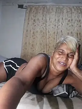 Goodgirlsue_77 webcam