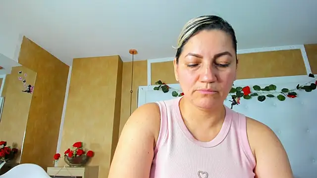 Heidy_milf webcam
