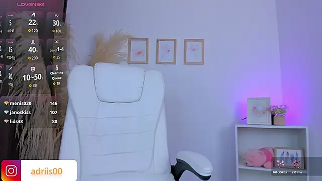 shannel_moss__ webcam