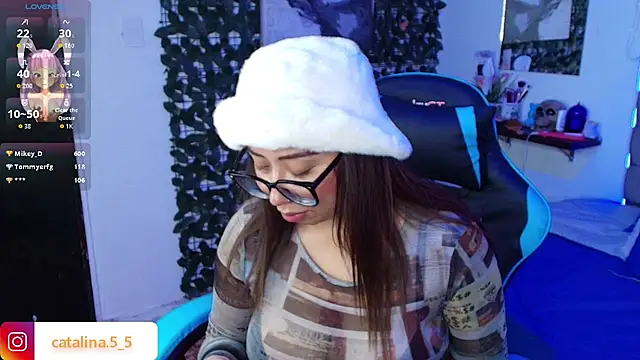 Kata_Bigboobs webcam