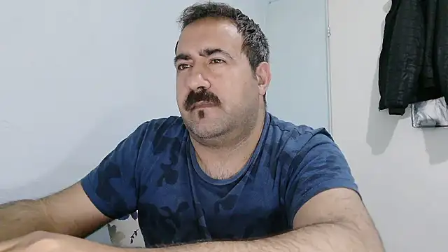 mio_jaks (Ask my age) - Does anyone want sperm? :wanker: