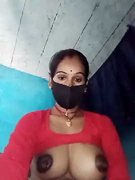 Nandani-758 webcam