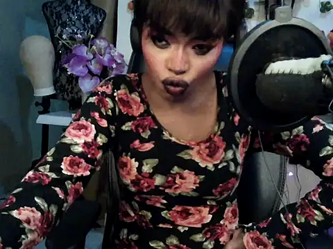 Anaconda2350 live sex cam