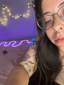 Mizztikaa - Live Cam